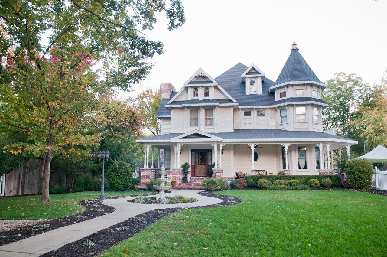 The Victoria Bed & Breakfast Bentonville Buitenkant foto