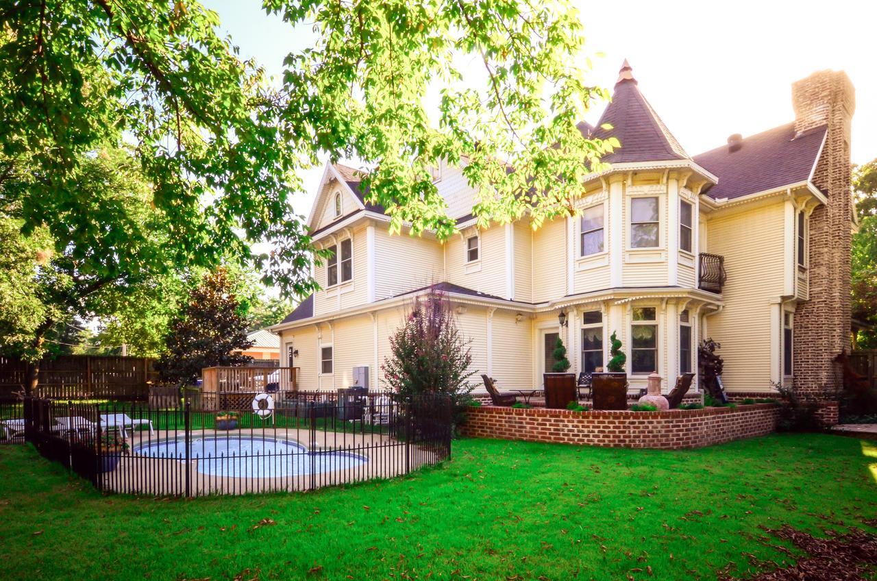 The Victoria Bed & Breakfast Bentonville Buitenkant foto