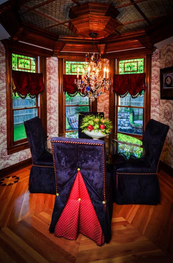 The Victoria Bed & Breakfast Bentonville Buitenkant foto