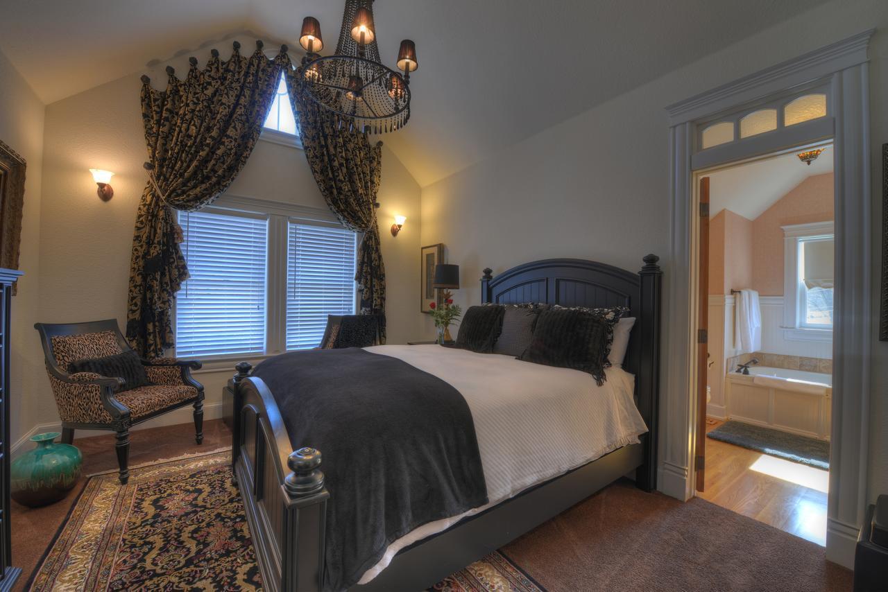 The Victoria Bed & Breakfast Bentonville Buitenkant foto