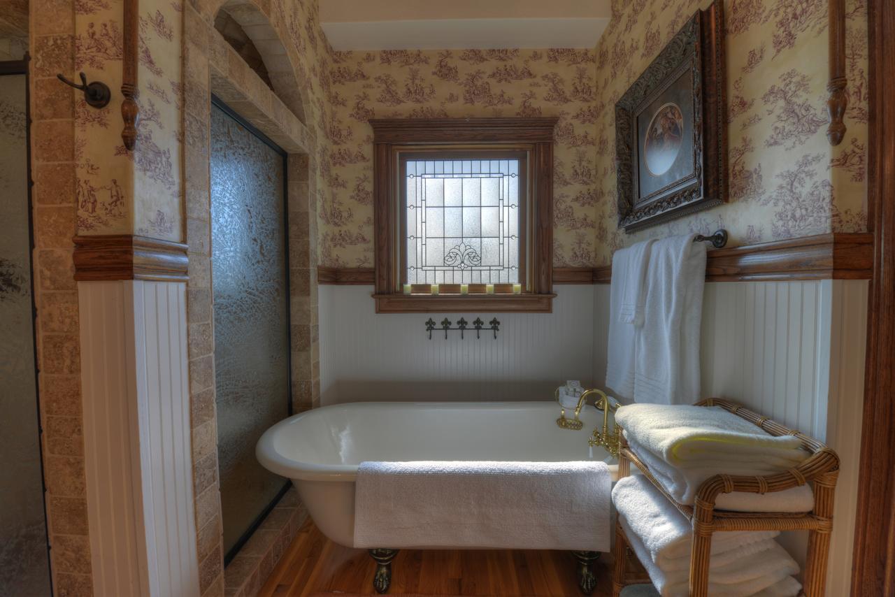 The Victoria Bed & Breakfast Bentonville Buitenkant foto