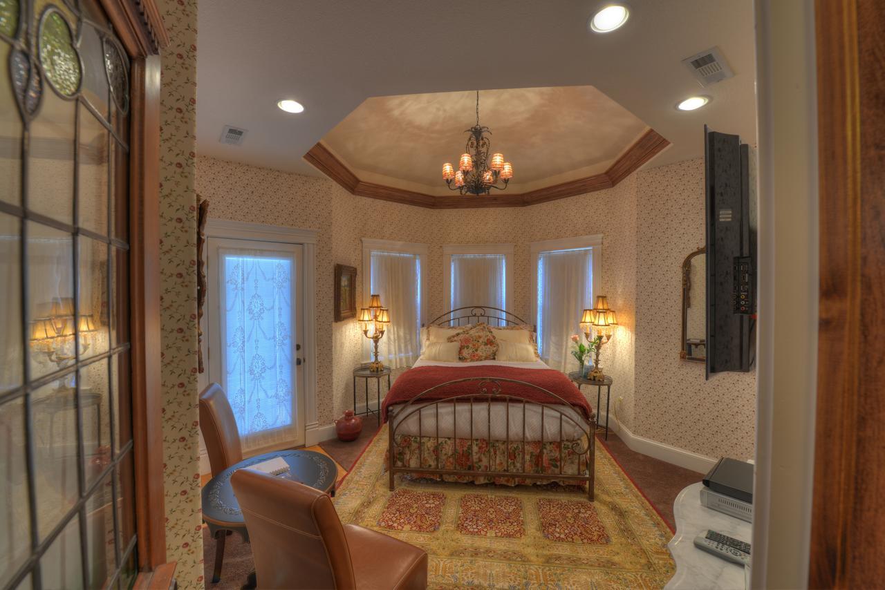 The Victoria Bed & Breakfast Bentonville Buitenkant foto